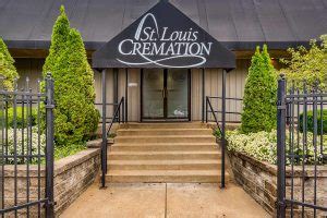 St louis cremation - Nov 6, 2023 · Timothy Leo Johns went home to be with his Lord and Savior on October 31, 2023. He was born at St Anthony's in St Louis, MO on August 22, 1963, to Clyde Leo and Barbara Ann (née Schiley) Johns. A 1981 graduate of Parkway West High School, Tim went on to continue his education at L`Ecole Culinaire in 2008. Timothy married the love of his life, Cynthia Ann (née Woolford) on April 29, 1989, at ... 